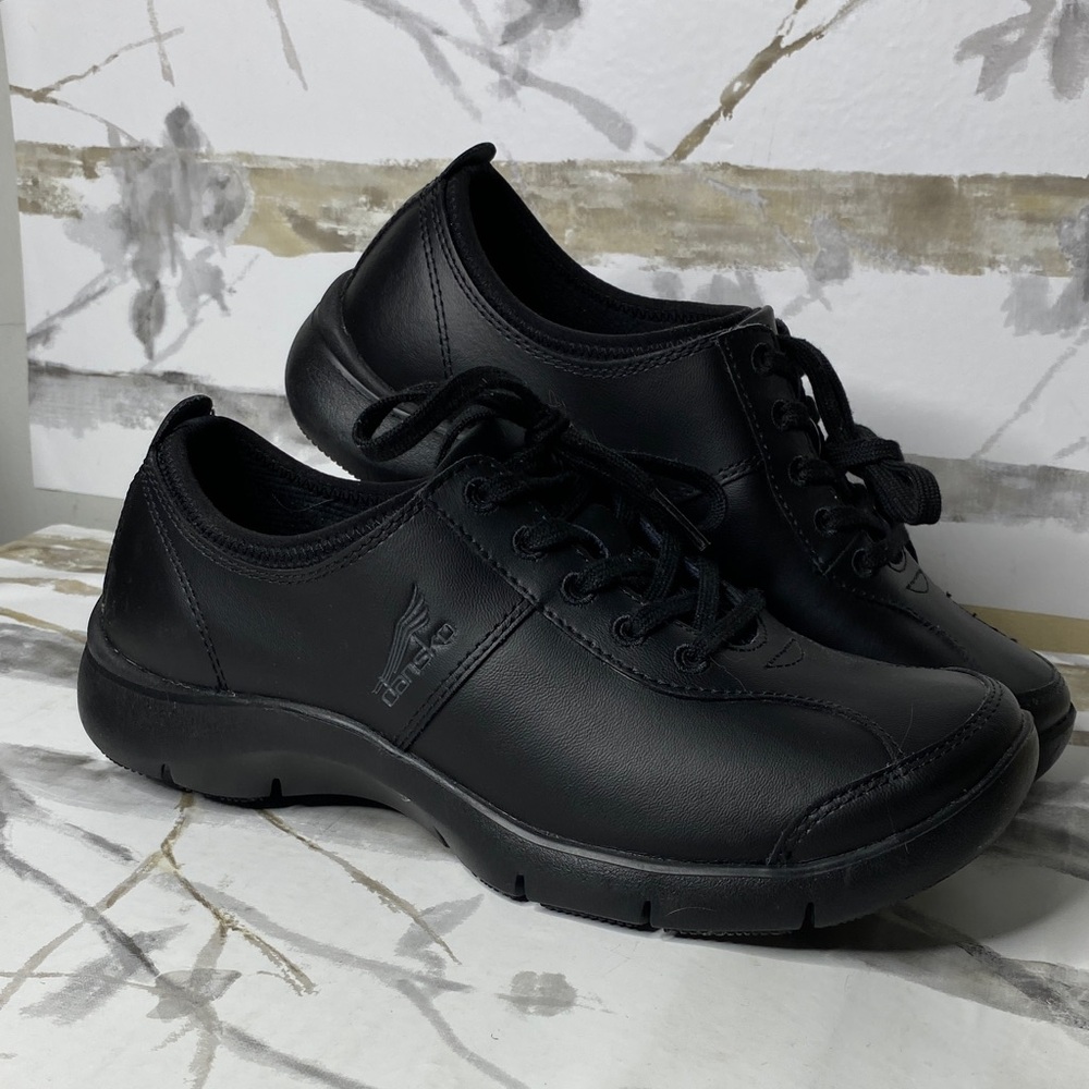 Dansko Elise Oxford Work Shoe
